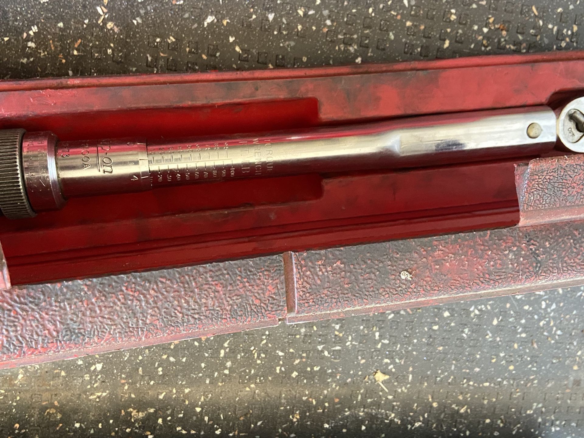 Snap on 3/8 torque wrench