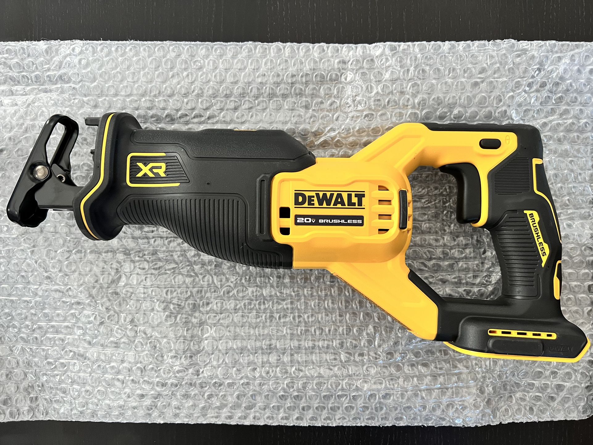 Dewalt 20v XR Brushless Reciprocating Saw