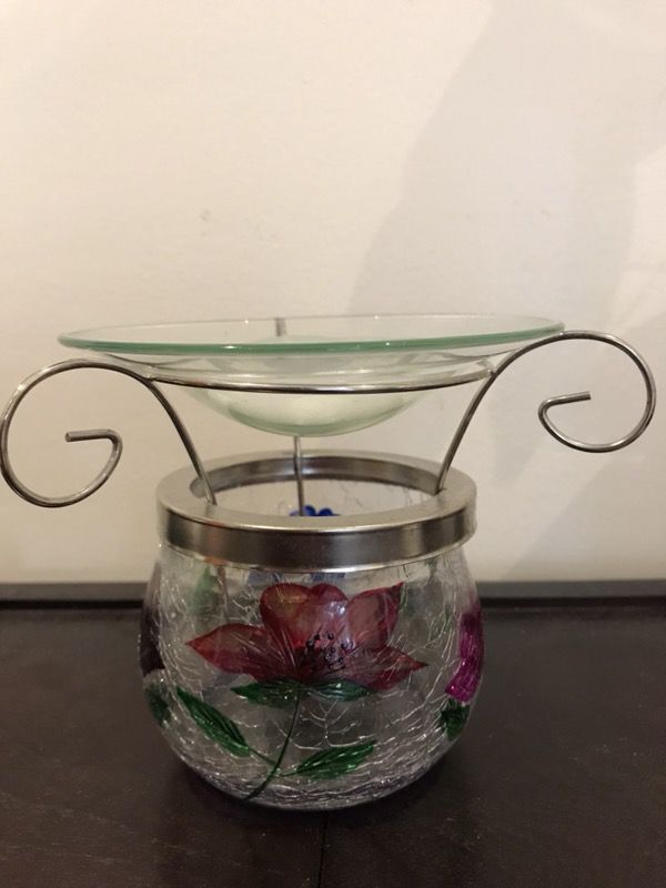 Yankee Candle Floral Stained Glass wax tart burner