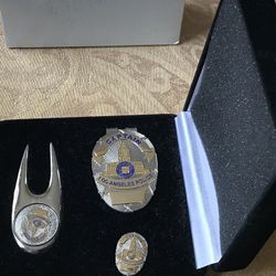 MONEY HOLDER, GOLF DIVOT AND DEPARTMENT PIN (CAPTAIN)