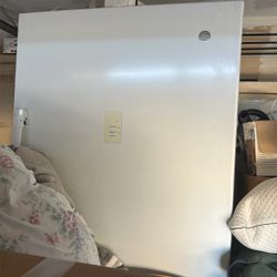 Upright Freezer 