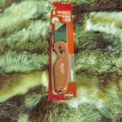 MILWAUKEE FASTBACK Compact Folding Utility Knife with General Purpose Blade