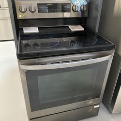 Black Stainless Steel 6.3 Cu. Ft. Smart WiFi Enabled True Convection InstaView Electric Range With Air Fry