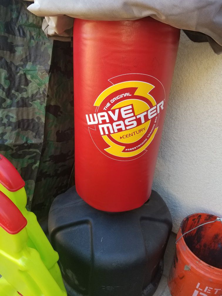Wave master punching bag