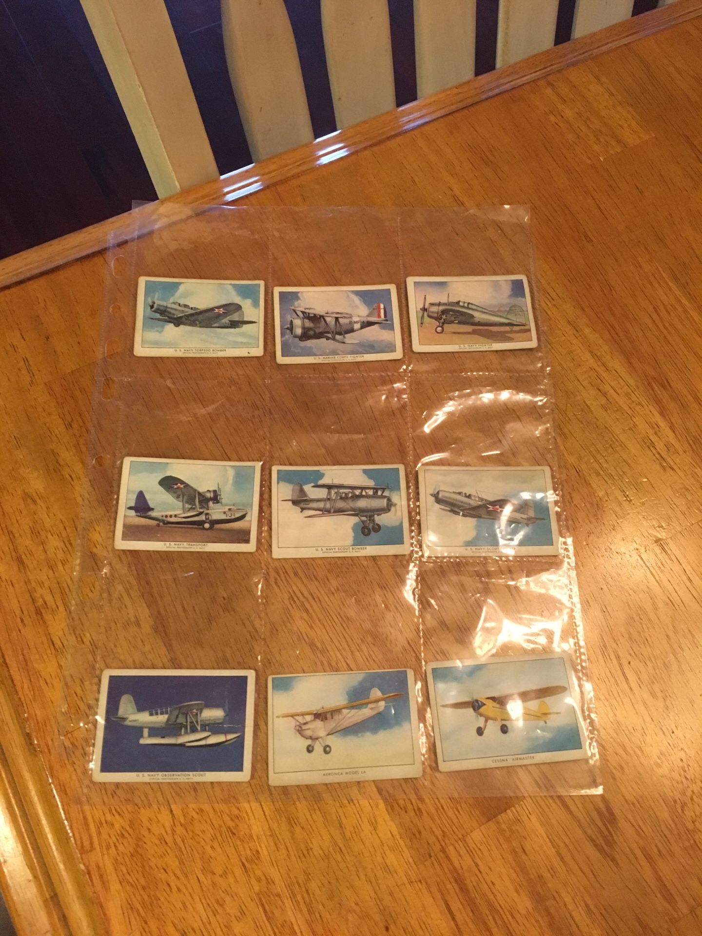 Vintage 2 Wing Cigarette Cards from 1940