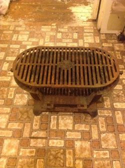 Vintage Cast iron hibachi grill
