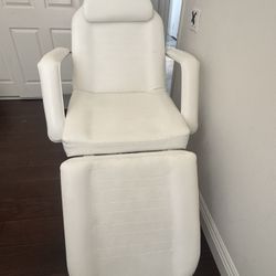 Studio/spa Chair