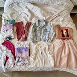 Girl 9-10 years old clothes lot