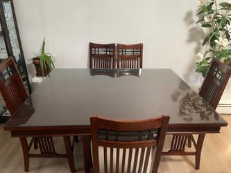 Dining Table With Wine Storage