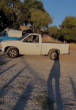 1996 Nissan Pickup
