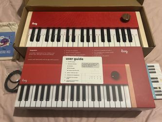 Loog Digital Piano Portable Keyboard for Beginners with Musician Grade Sound, MIDI Over USB-C Rechargeable Musical Educational Instrument