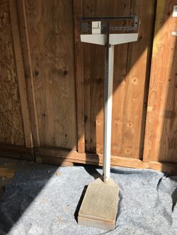 Doctors office scale