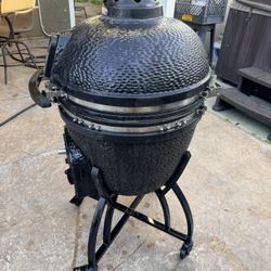 Vision Grill Kamado 2 Tier Barbecue  Trades???