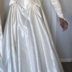 Vintage Alfred Angelo Ivory Satin Wedding Dress-size Small-detachable Train 