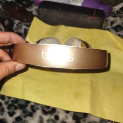 Solo Beats (Over The Ear) Headphones 