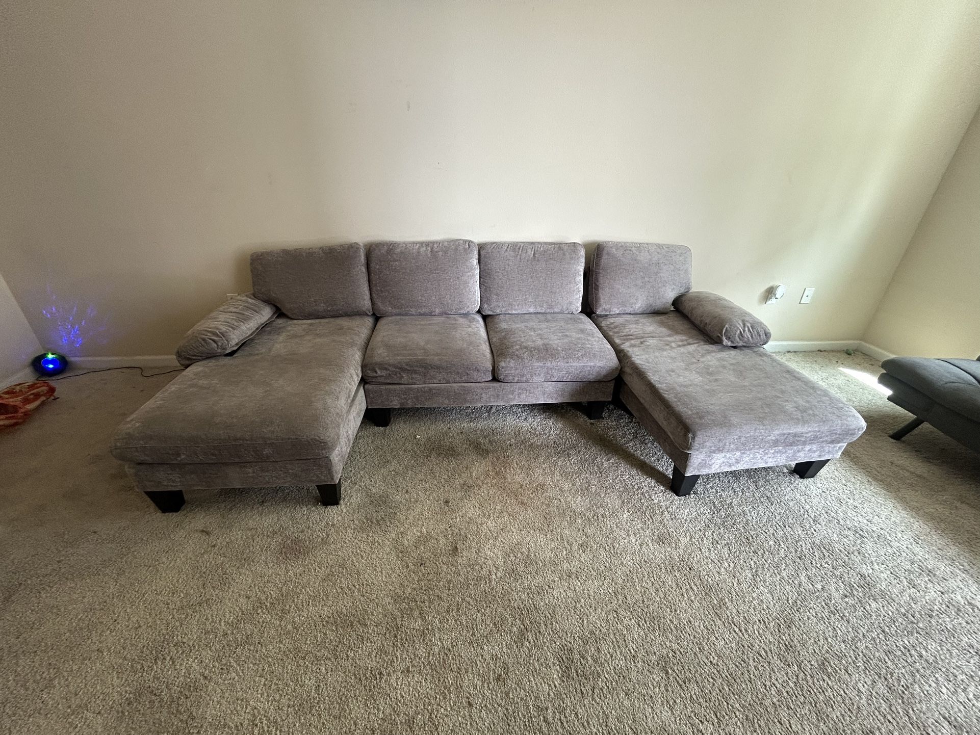 Section Couch Must Sell 6.21 By 6pm