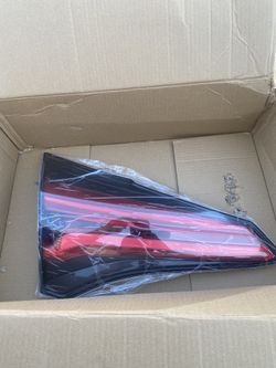 For Toyota Rav4 2016 2017 2018 Inner Tail Lights Taillamp Brake Lamps Left+Right