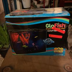 GLO FISH AQUARIUM KIT 3G