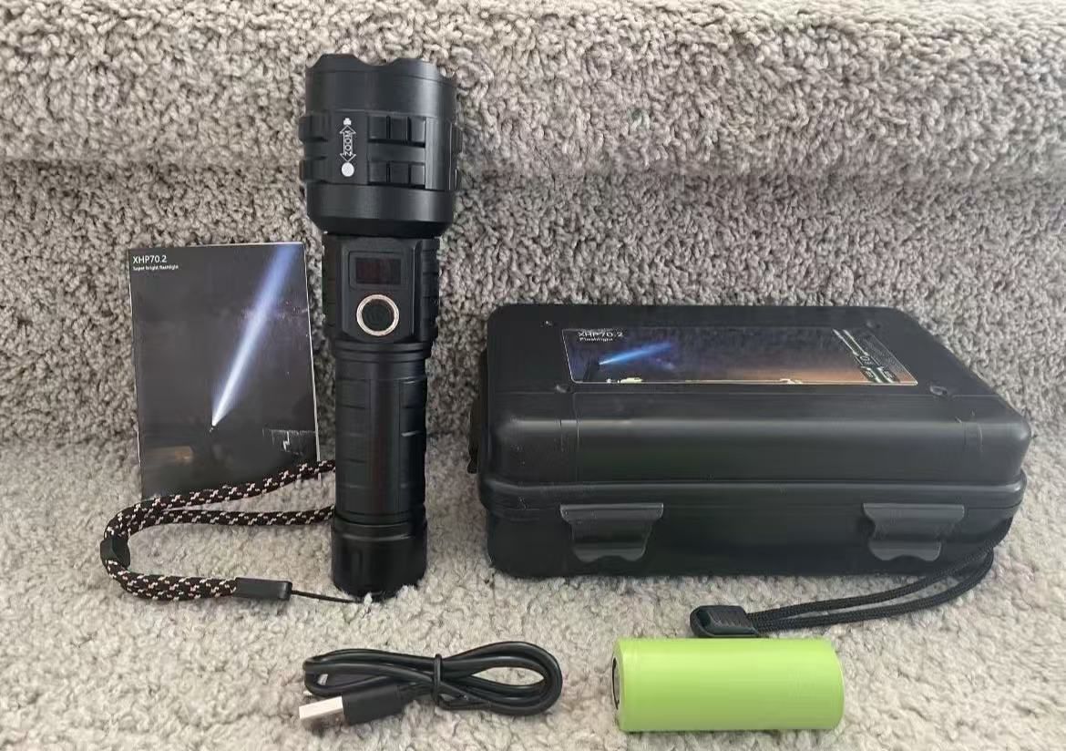 🔥🔥 Brand New Rechargeable Flashlights 3000 Lumens