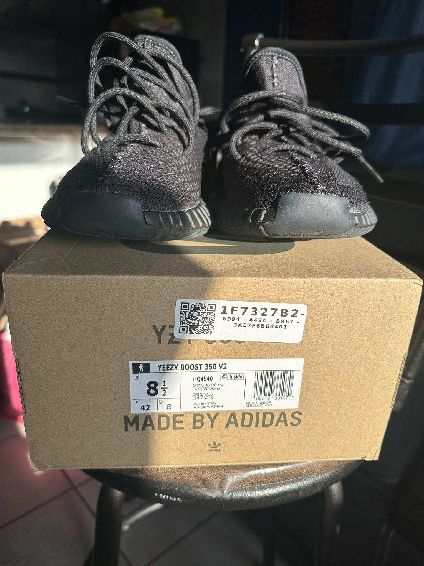 Adidas Yeezy Boost 350 V2 Onyx