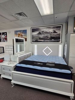 πBedroom Set King 4-Pcs