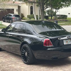 Rolls-Royce 22 Inch Wheels And Tires Complete Set