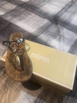 Michael kors size 9