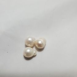 White Half Drilled Freshwater Pearl Beads 5mm 95 pieces Different shaped