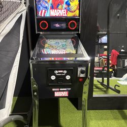 Arcade1Up Marvel Digital Pinball  Comes with different games  Is in pristine condition. I have no room for it no more need to sell.    Ignore 