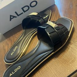 Aldo Sandals