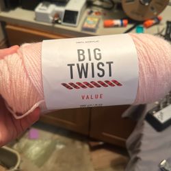 10x Skeins of Big Twist Baby Pink Yarn