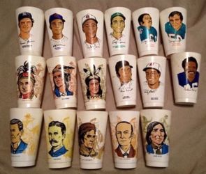 Vintage 1980s 7 11 Slurpee Sports Western Cups 17 NFL MLB
