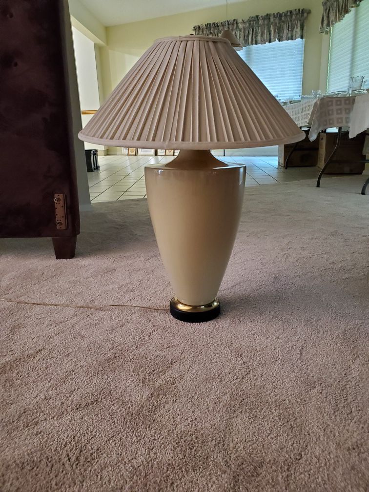 Tan Ceramic Table Lamp $8