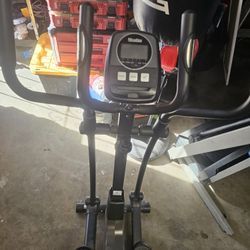 Elliptical Exercise Machine 