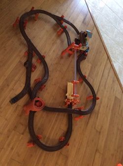 Thomas trackmaster zip zoom