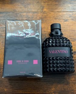 Valentino extradose 3.4 oz (no box)