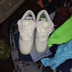 Mummy Dunks Sz 11 Comes With Extra Green Laces 