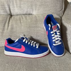 Nike Court Majestic Blue & Pink Swoosh Sz 7