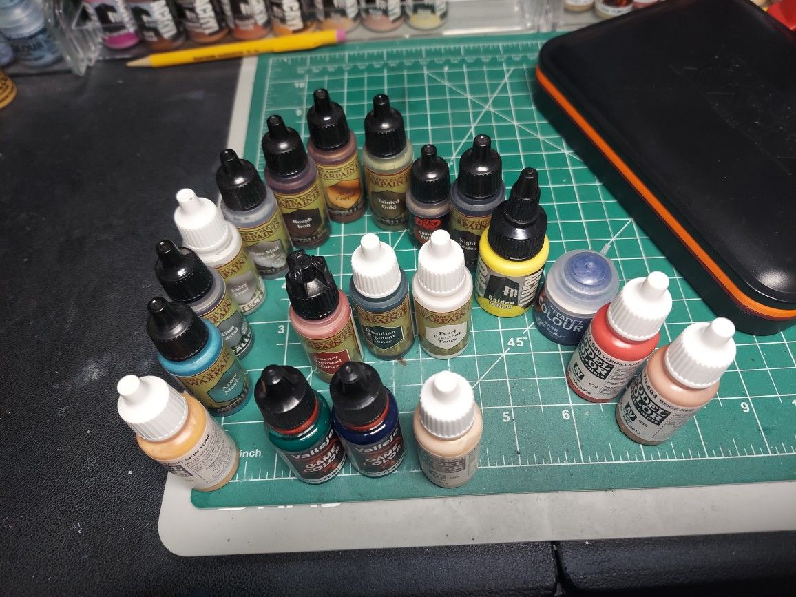 Lot of Miniature Paint x 20