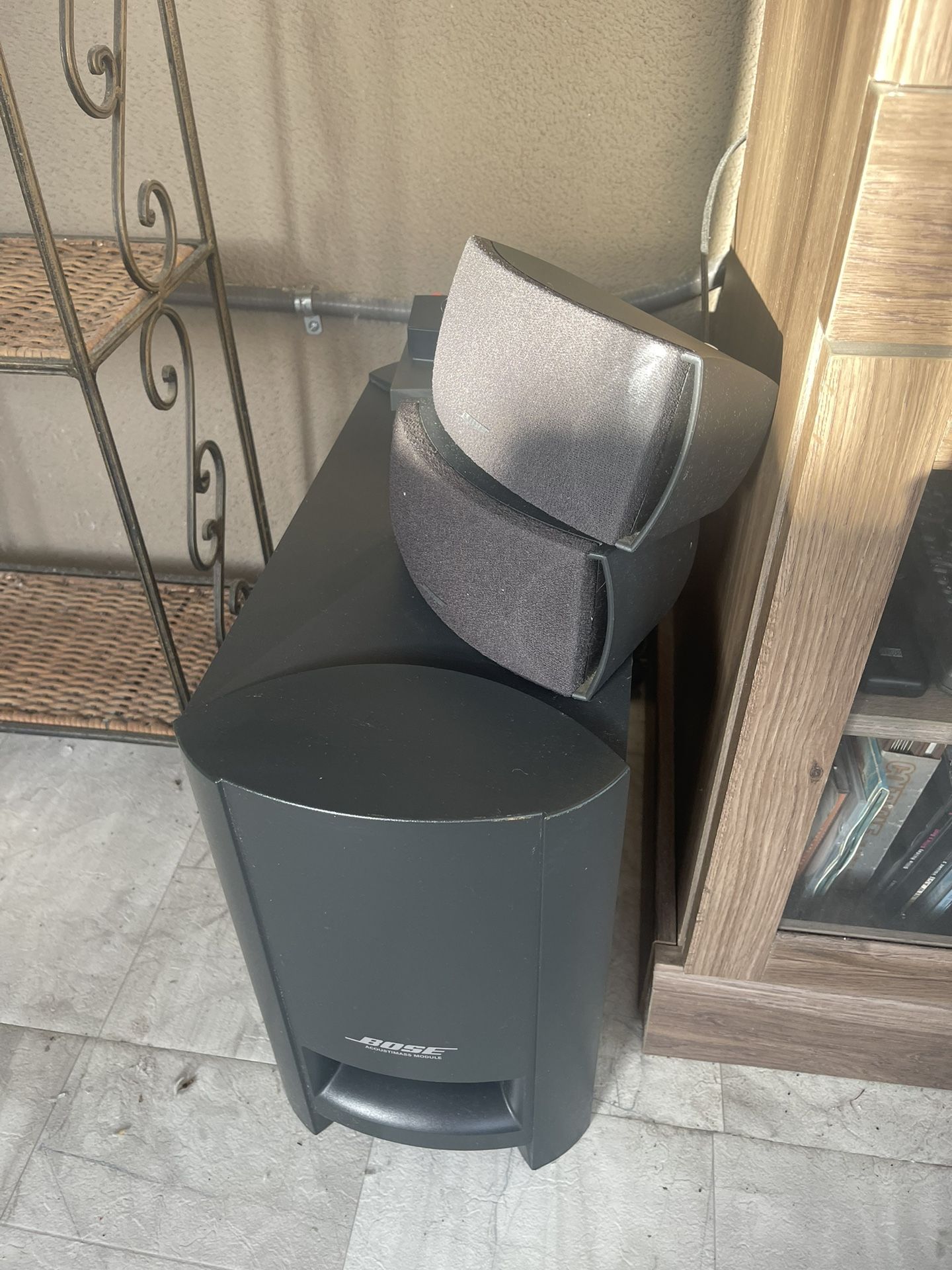 Bose Stereo Speaker Sound System