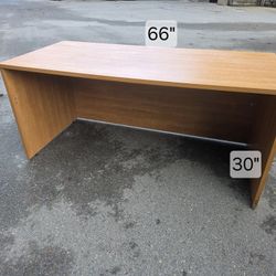 Free Desk