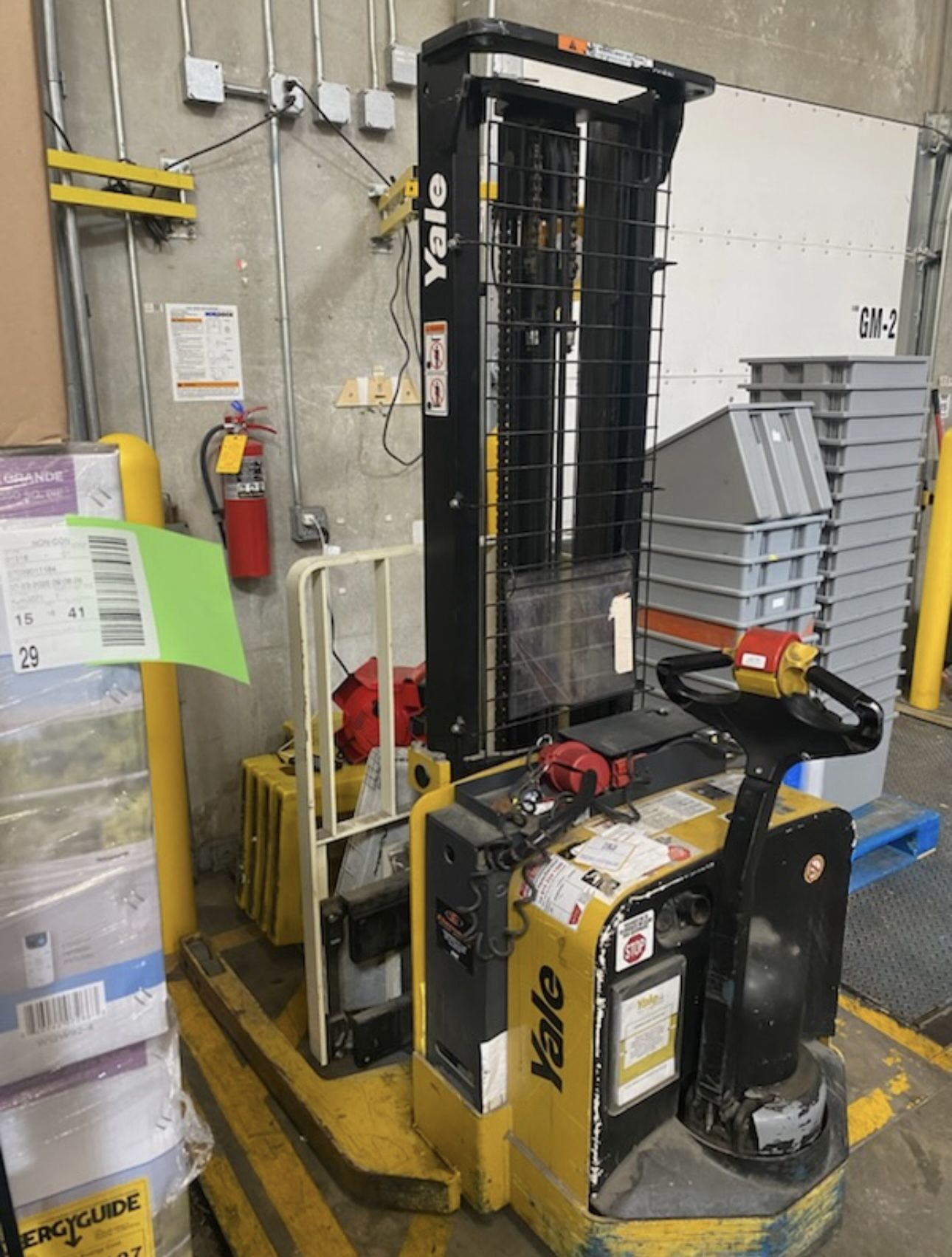Yale MSW040SFN24TV087 Electric Walkie Stacker Pallet Loader