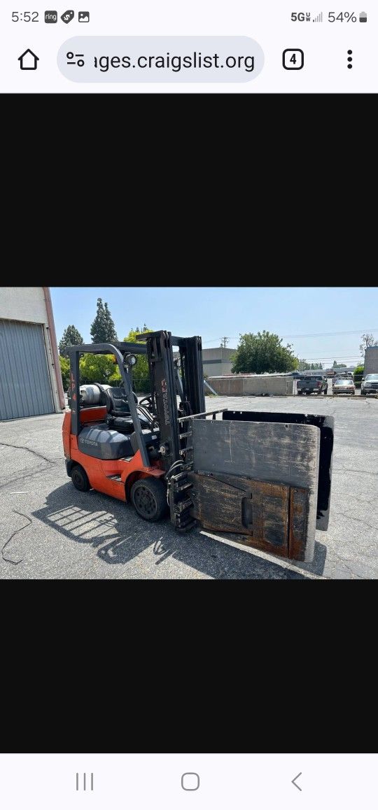 Toyota Forklift 