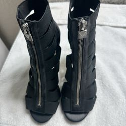 Michael Kors Black stiletto Open toe Zipper Strappy Heels Size 6