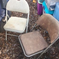 Two Fold Up Cushion Metal Chairs Only $25 Firm