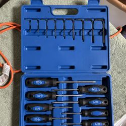 Grey Pneumatic 18 Pc. Tamper Proof Torx Screwdriver and Key Set