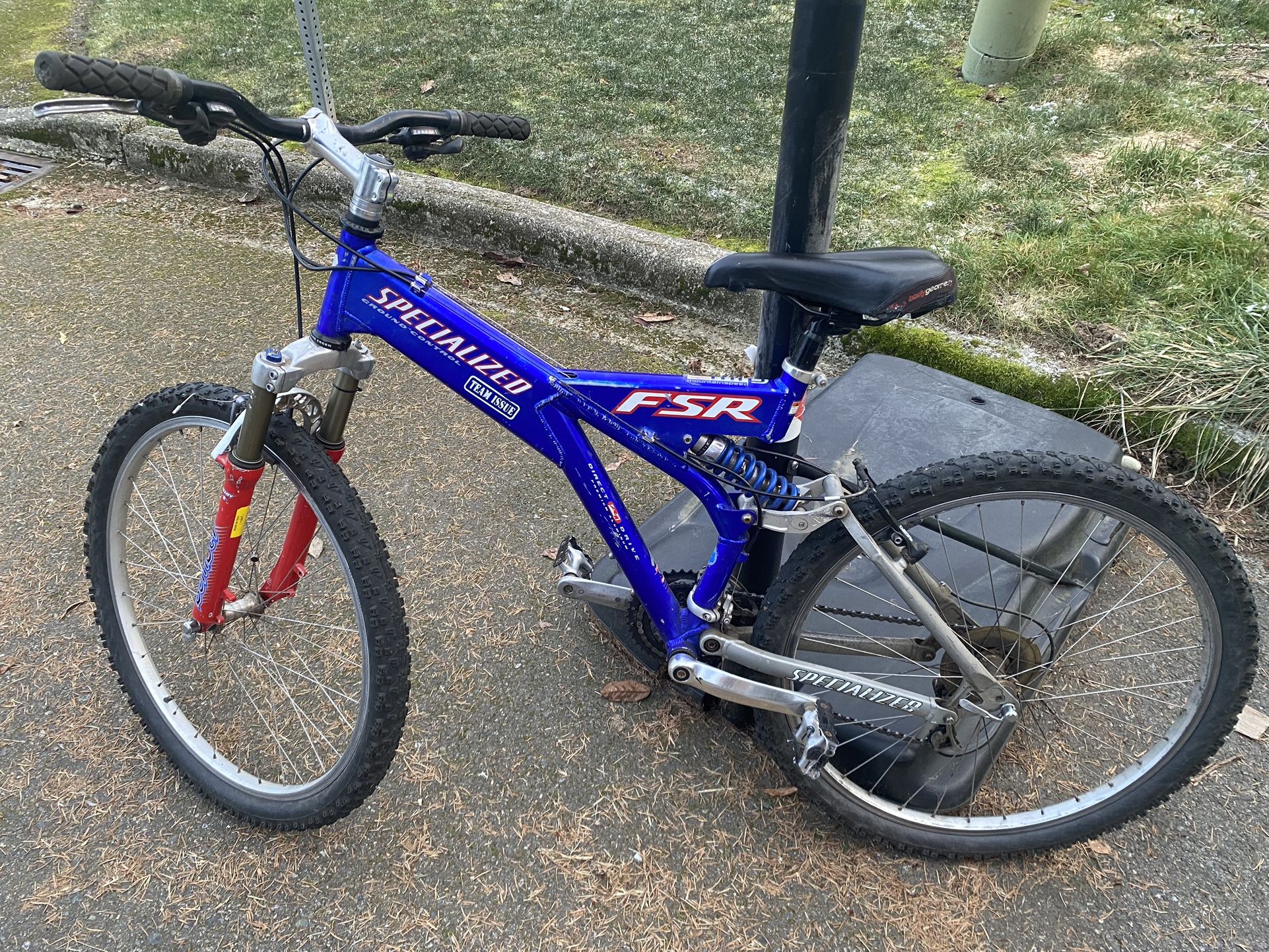 Specialized Mountain Bike Team Issue (1993)