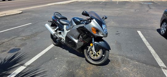 2000 suzuki hayabusa