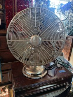Hunter Century 12" Blades 90021 Electric 3-Speed Oscillating Retro Table Fan
