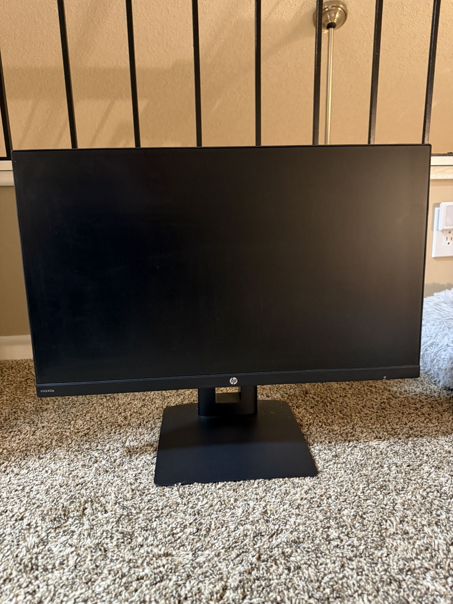 24 inch, height adjustable HP Monitor